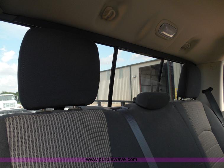 image for item I3385 2011 Dodge Ram 2500 HD Crew Cab pickup truck