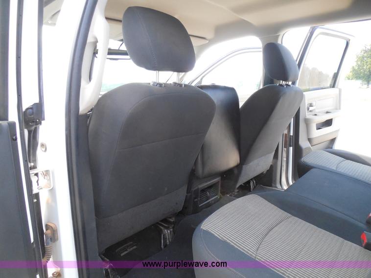 image for item I3385 2011 Dodge Ram 2500 HD Crew Cab pickup truck