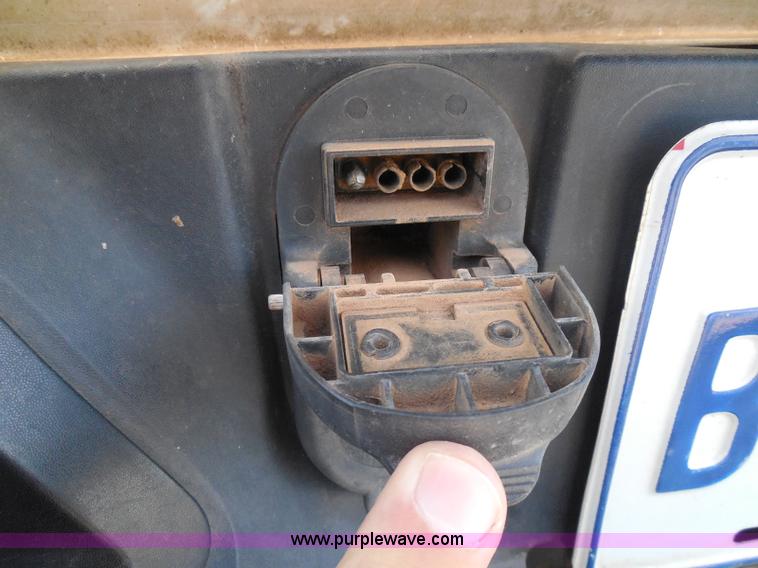 image for item I3385 2011 Dodge Ram 2500 HD Crew Cab pickup truck