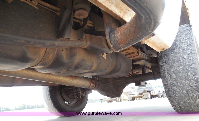 image for item I3385 2011 Dodge Ram 2500 HD Crew Cab pickup truck