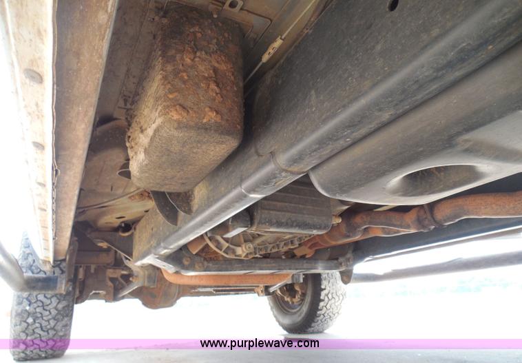 image for item I3385 2011 Dodge Ram 2500 HD Crew Cab pickup truck