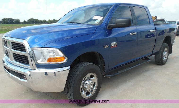 image for item I3386 2010 Dodge Ram 2500 HD SLT Crew Cab pickup truck