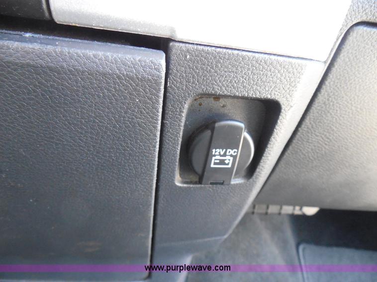 image for item I3386 2010 Dodge Ram 2500 HD SLT Crew Cab pickup truck