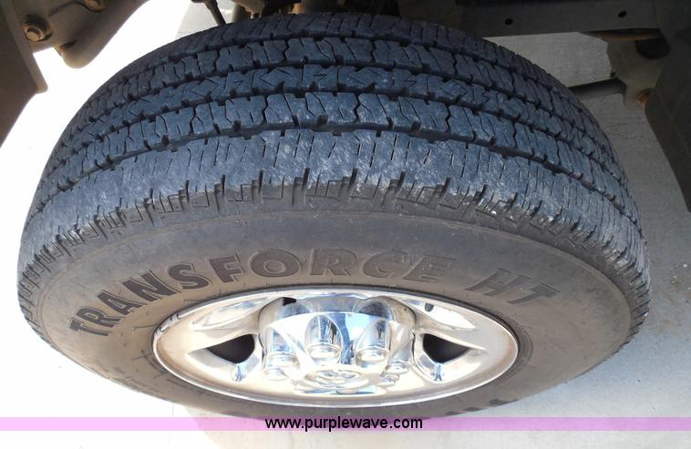 image for item I3386 2010 Dodge Ram 2500 HD SLT Crew Cab pickup truck