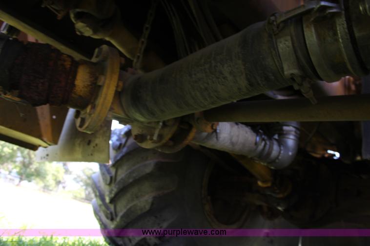 image for item J2098 1994 Ag-Chem TerraGator 1854 self-propelled sprayer