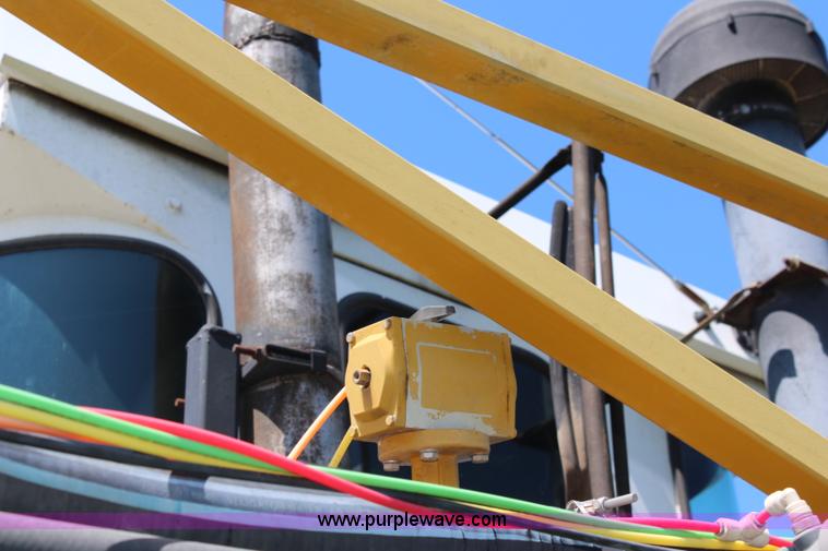 image for item J2098 1994 Ag-Chem TerraGator 1854 self-propelled sprayer