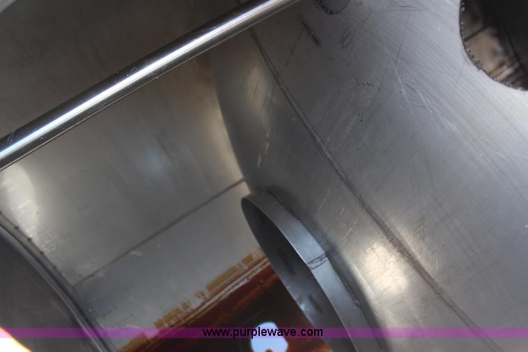 image for item J2098 1994 Ag-Chem TerraGator 1854 self-propelled sprayer