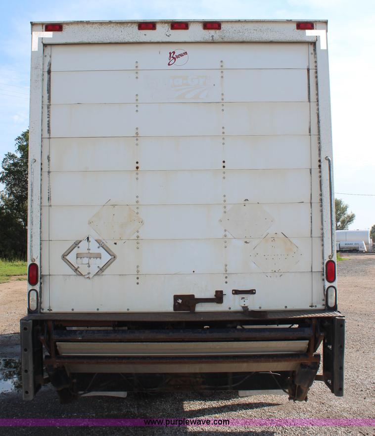 image for item J2108 2003 International DuraStar 4400 box truck