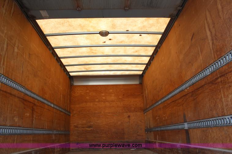 image for item J2108 2003 International DuraStar 4400 box truck