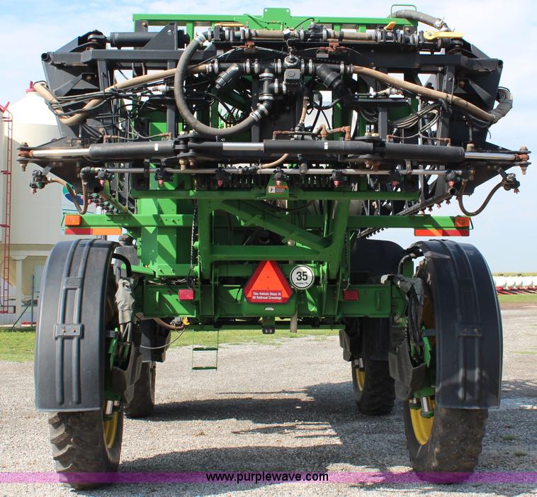 image for item J2131 2010 John Deere 4930 self-propelled sprayer