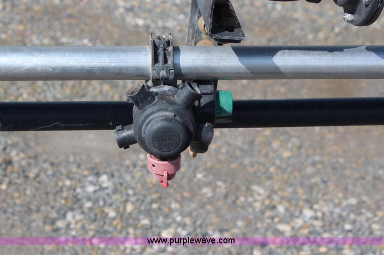 image for item J2131 2010 John Deere 4930 self-propelled sprayer