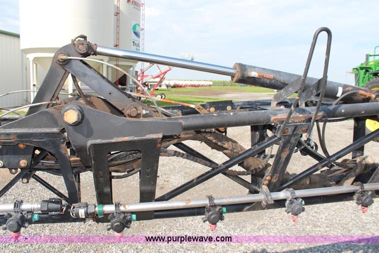 image for item J2131 2010 John Deere 4930 self-propelled sprayer