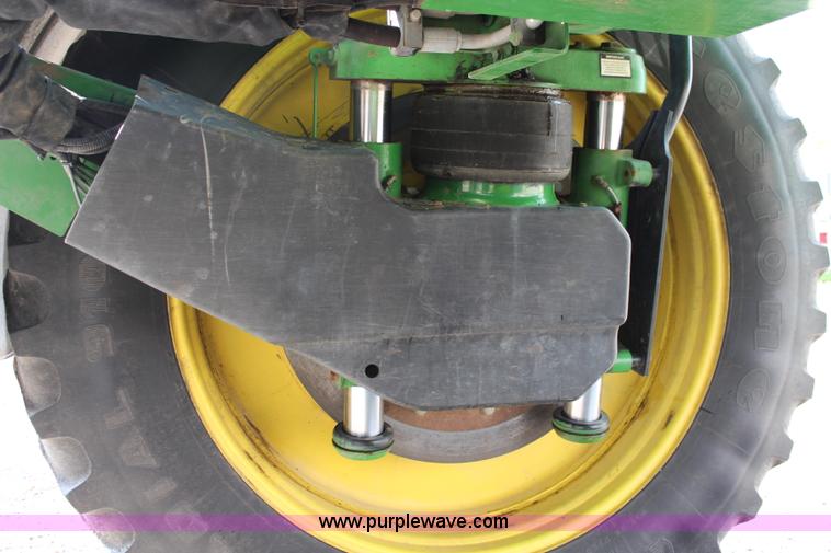 image for item J2131 2010 John Deere 4930 self-propelled sprayer