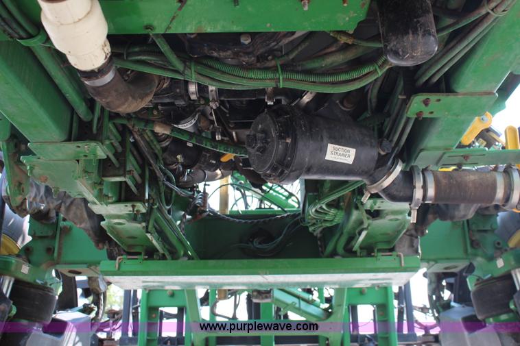 image for item J2131 2010 John Deere 4930 self-propelled sprayer