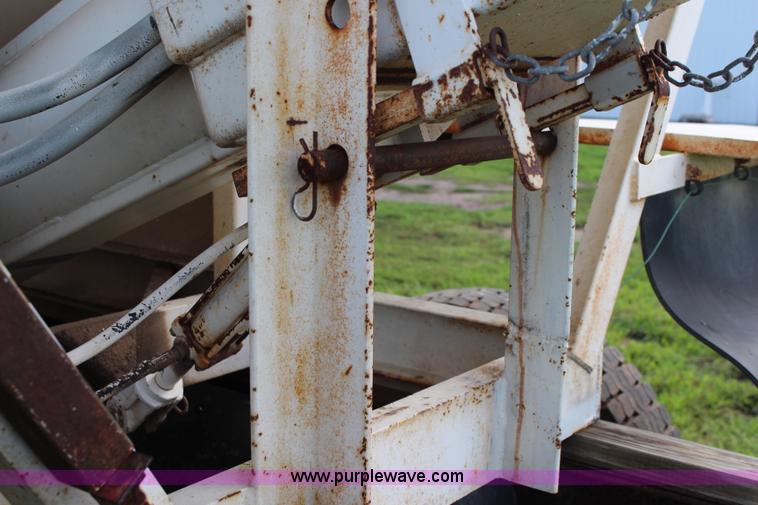 image for item J2141 1987 GMC Brigadier tender truck