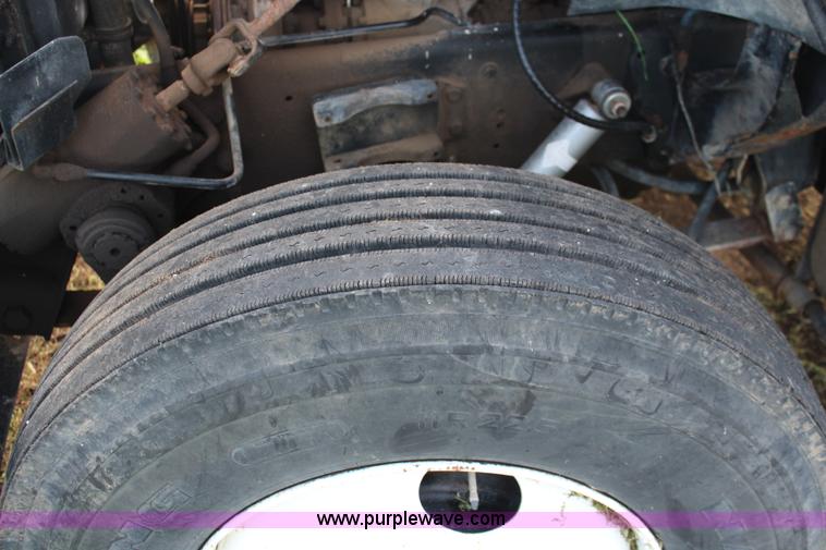 image for item J2141 1987 GMC Brigadier tender truck