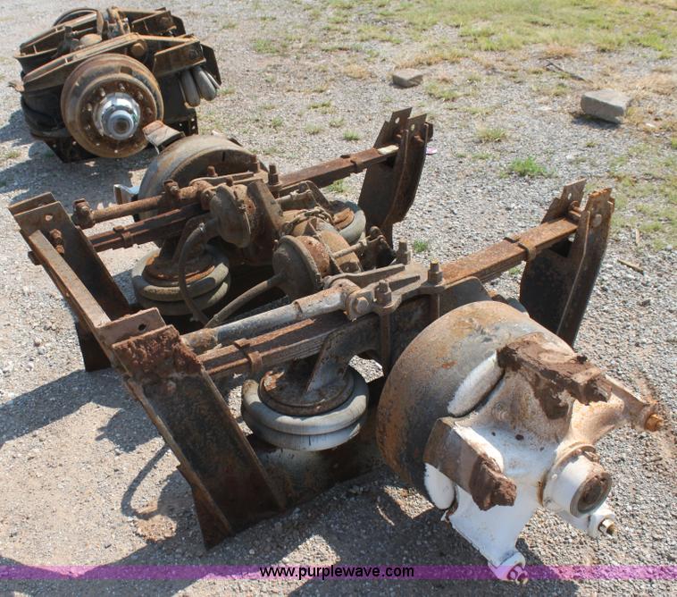 image for item AJ9392 (2) kicker axles