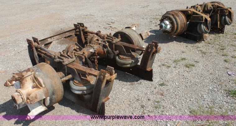 image for item AJ9392 (2) kicker axles