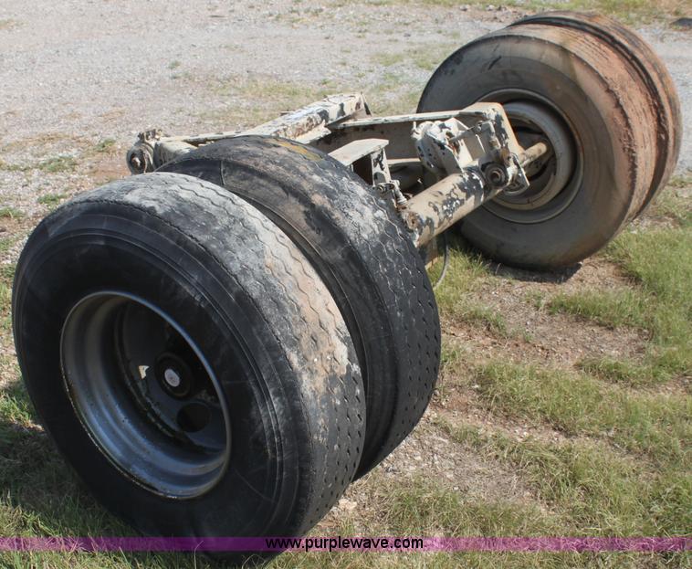 image for item AJ9393 Kicker axle