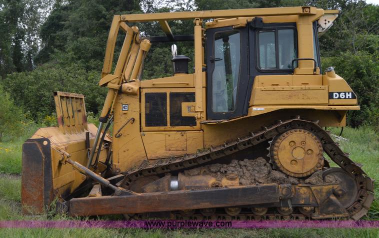 image for item AW9180 1989 Caterpillar D6H dozer