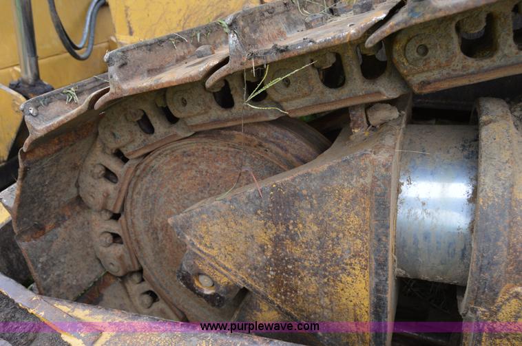 image for item AW9180 1989 Caterpillar D6H dozer