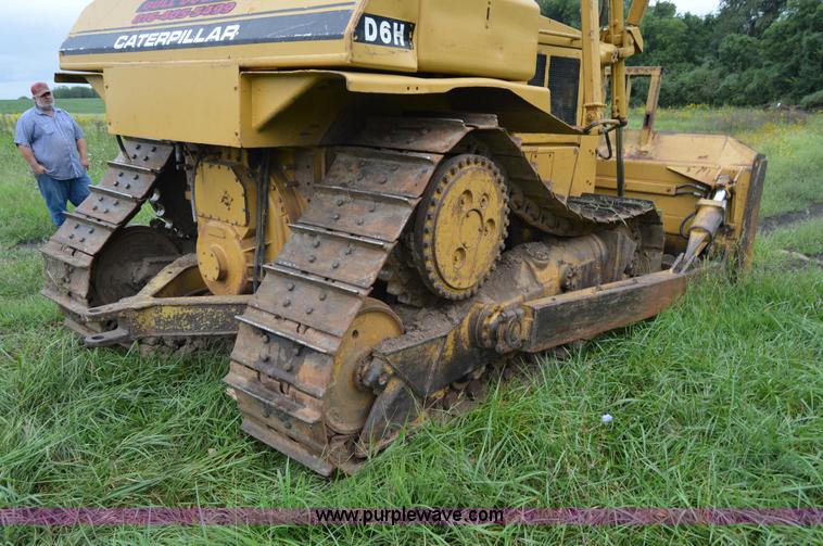 image for item AW9180 1989 Caterpillar D6H dozer