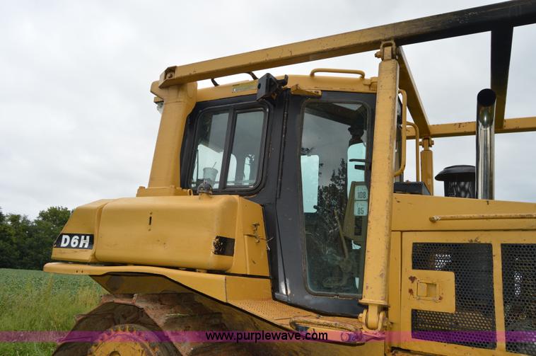 image for item AW9180 1989 Caterpillar D6H dozer