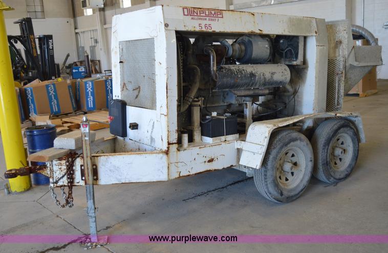 image for item AW9226 Olinpump 565 concrete pump