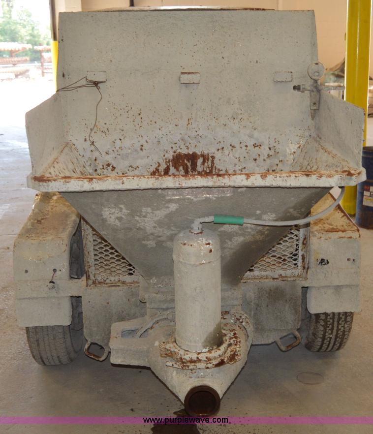 image for item AW9226 Olinpump 565 concrete pump