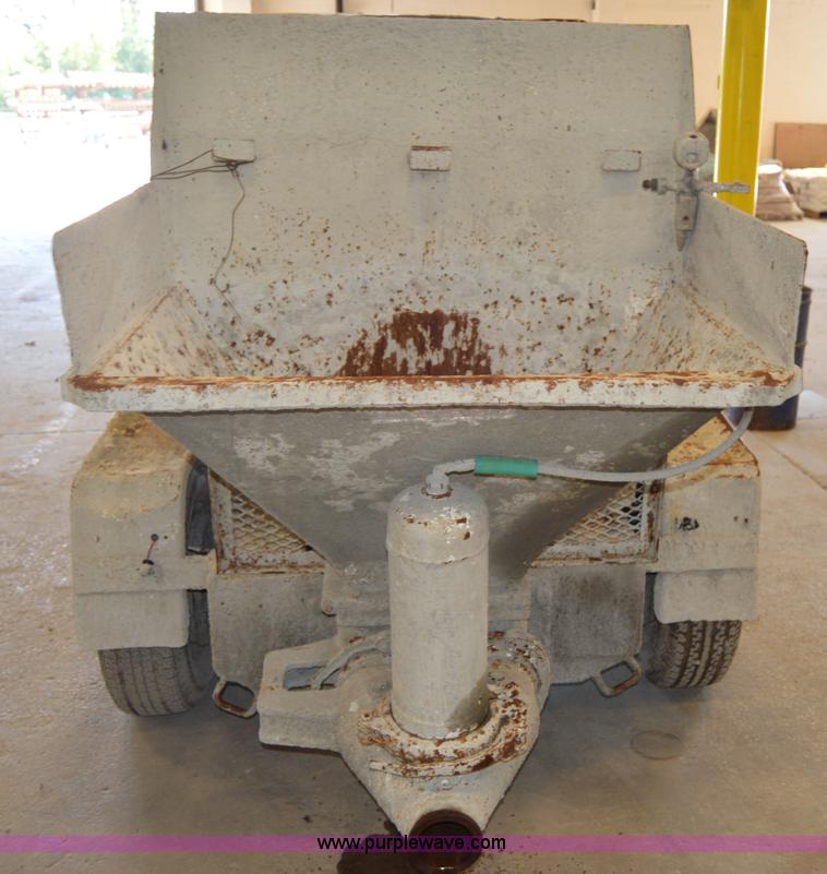 image for item AW9226 Olinpump 565 concrete pump
