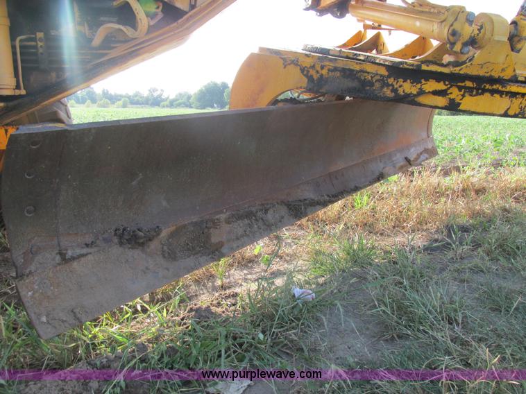 image for item AW9899 John Deere 770A articulated motor grader