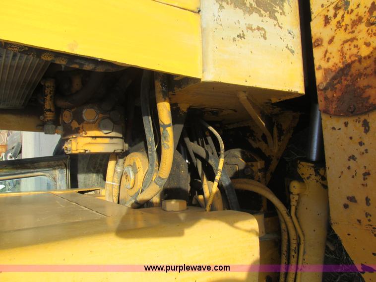 image for item AW9899 John Deere 770A articulated motor grader