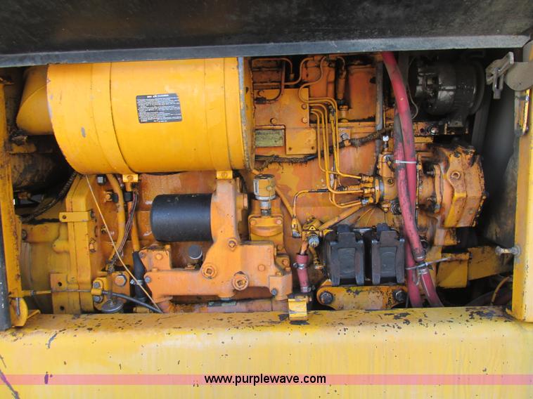 image for item AW9899 John Deere 770A articulated motor grader