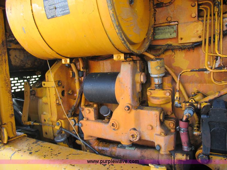 image for item AW9899 John Deere 770A articulated motor grader