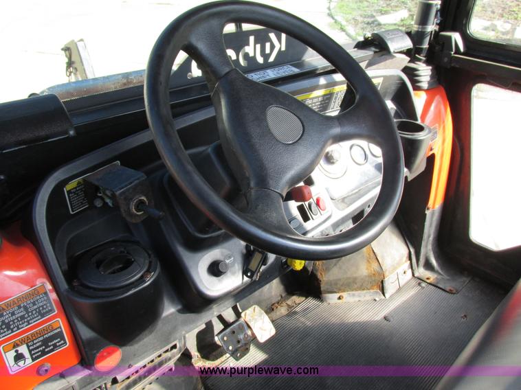 image for item AW9911 2004 Kubota RTU900 UTV