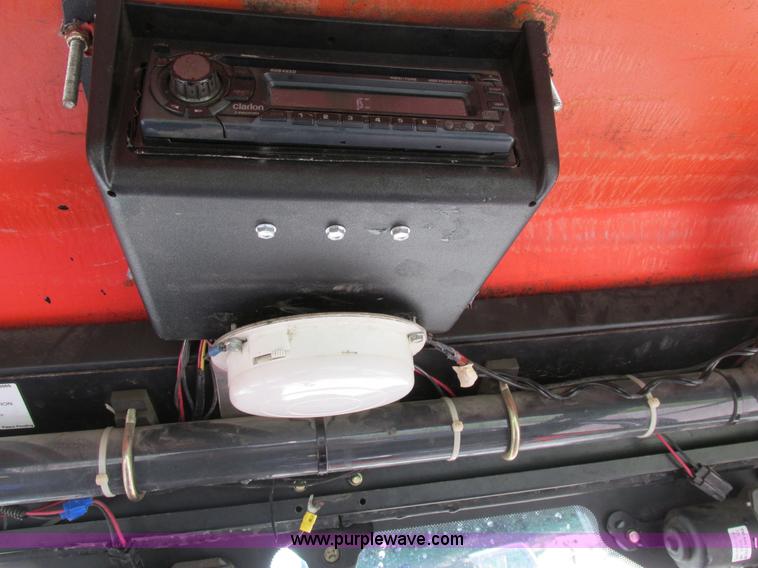 image for item AW9911 2004 Kubota RTU900 UTV