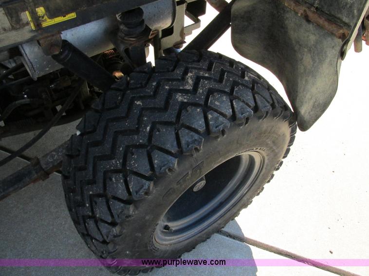 image for item AW9911 2004 Kubota RTU900 UTV