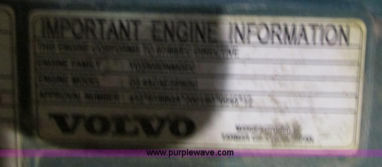 image for item AW9919 2006 Volvo MC80B skid steer