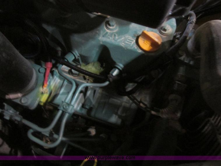 image for item AW9919 2006 Volvo MC80B skid steer