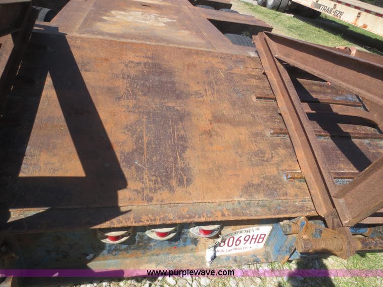 image for item AZ9203 1980 Tech-Steel LBT35 equipment trailer