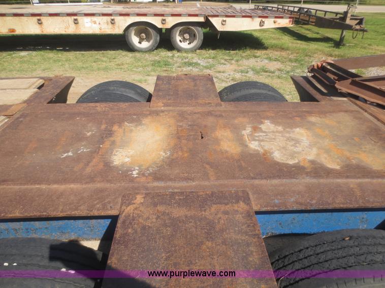 image for item AZ9203 1980 Tech-Steel LBT35 equipment trailer