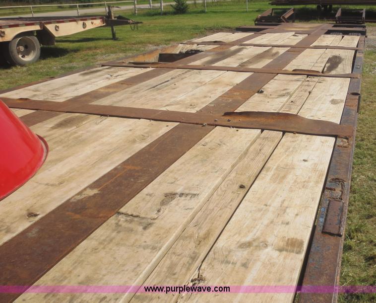 image for item AZ9203 1980 Tech-Steel LBT35 equipment trailer