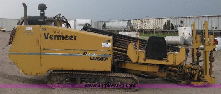 image for item E7818 2000 Vermeer D24X40A directional drill