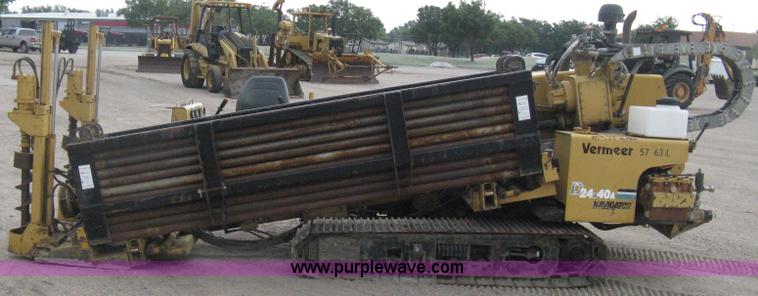 image for item E7818 2000 Vermeer D24X40A directional drill