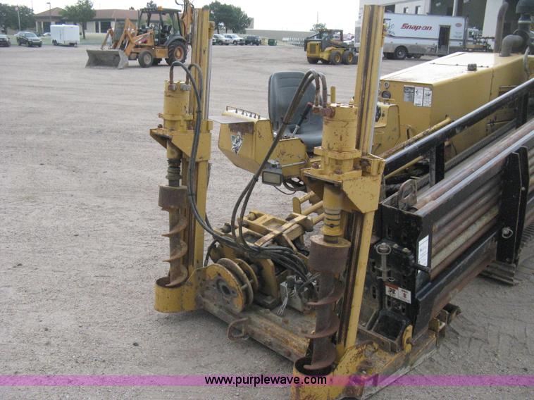 image for item E7818 2000 Vermeer D24X40A directional drill