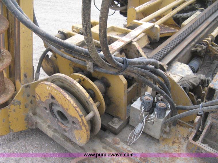 image for item E7818 2000 Vermeer D24X40A directional drill