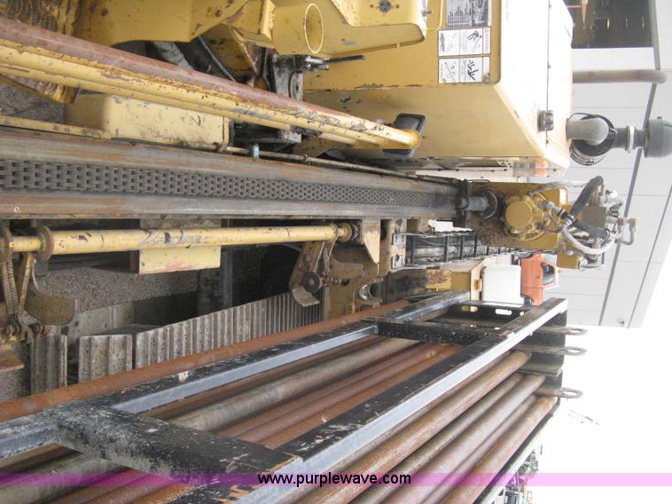 image for item E7818 2000 Vermeer D24X40A directional drill