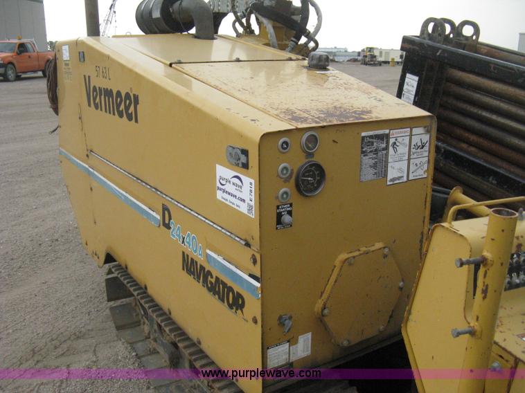 image for item E7818 2000 Vermeer D24X40A directional drill