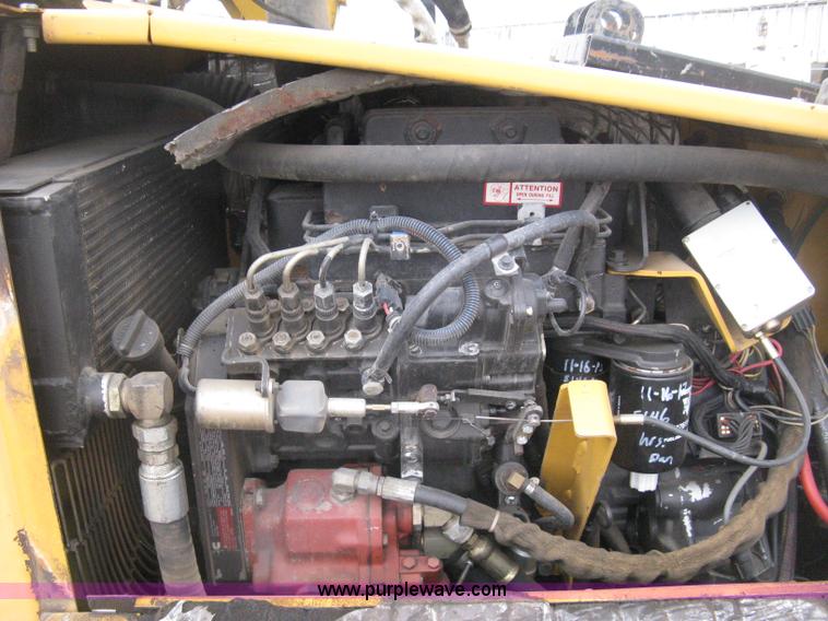 image for item E7818 2000 Vermeer D24X40A directional drill