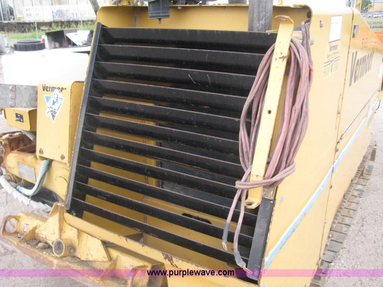 image for item E7818 2000 Vermeer D24X40A directional drill